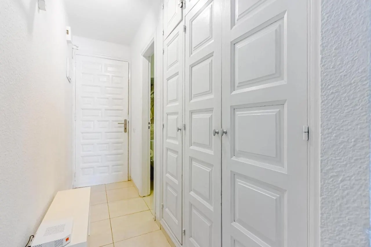 Apartment Fantastic Large Studio In Front Of Beach Heated Pool Wifi Arona